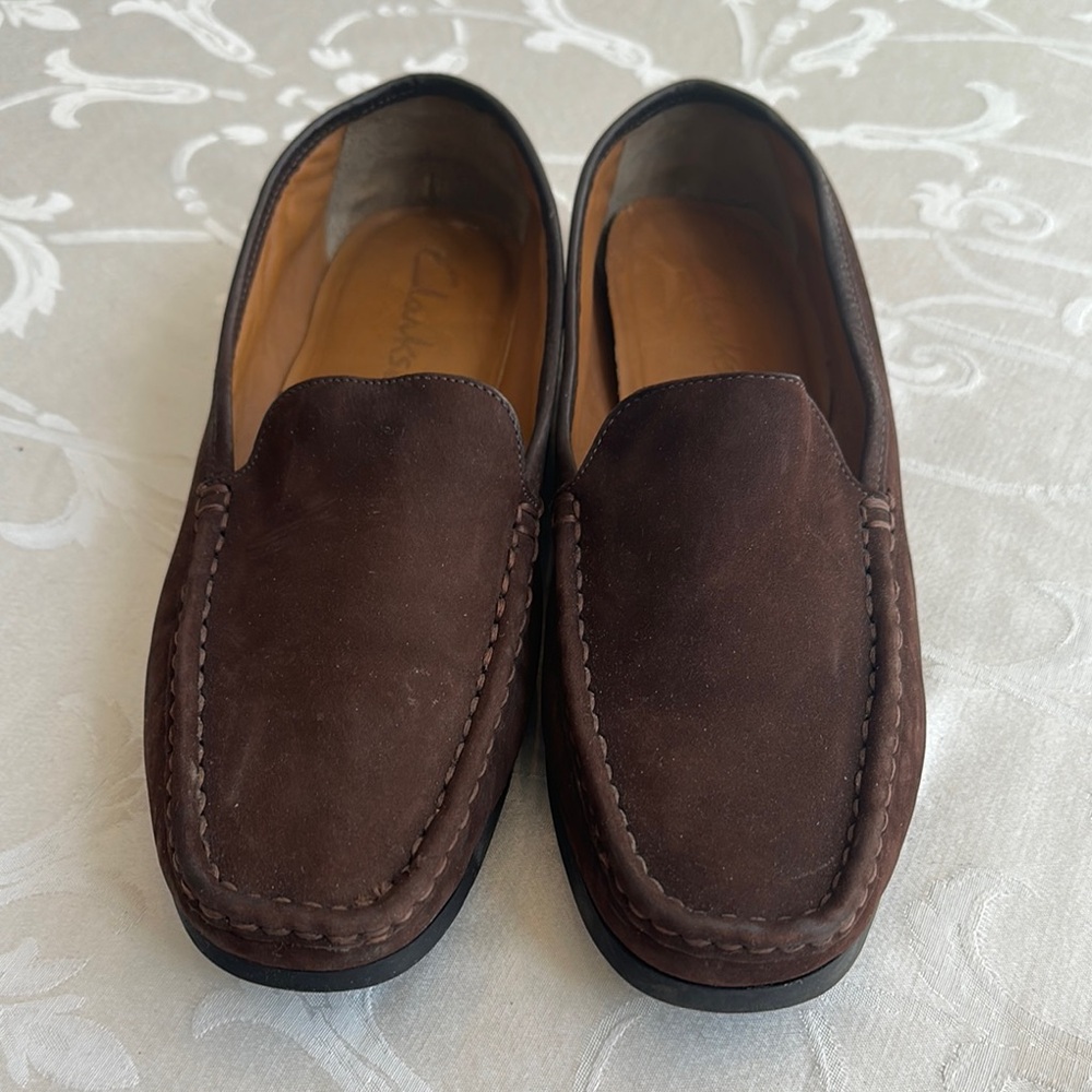 Clark’s Women’s Brown Suede Slip-On Loafers